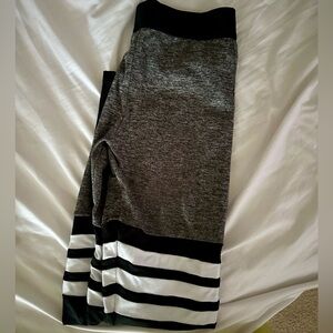 OG Bombshell sportswear leggings